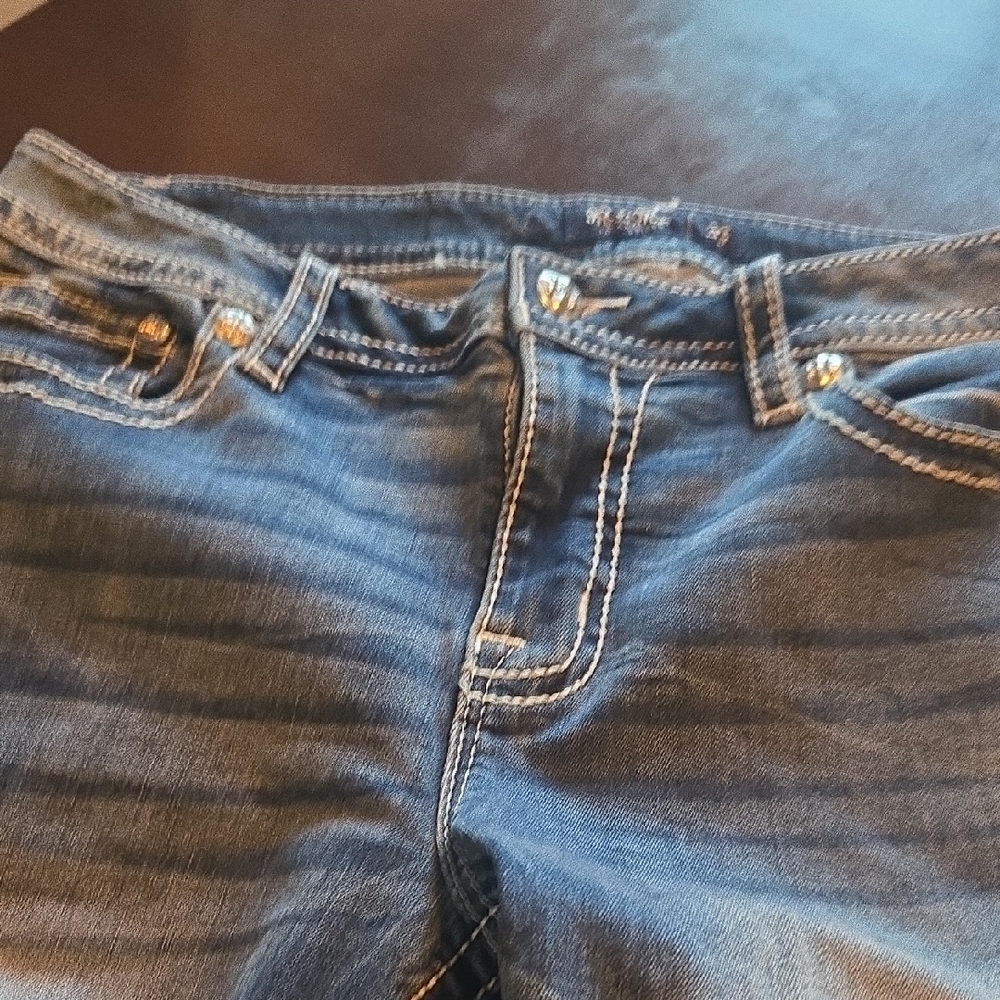 💥✨️Miss Me Dark Blue Jeans with Gold Embellishments - Picture 4 of 8